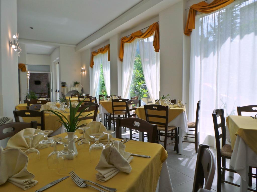 Hotel La Congiura Dei Baroni Teggiano Eksteriør bilde