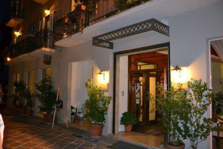 Hotel La Congiura Dei Baroni Teggiano Eksteriør bilde