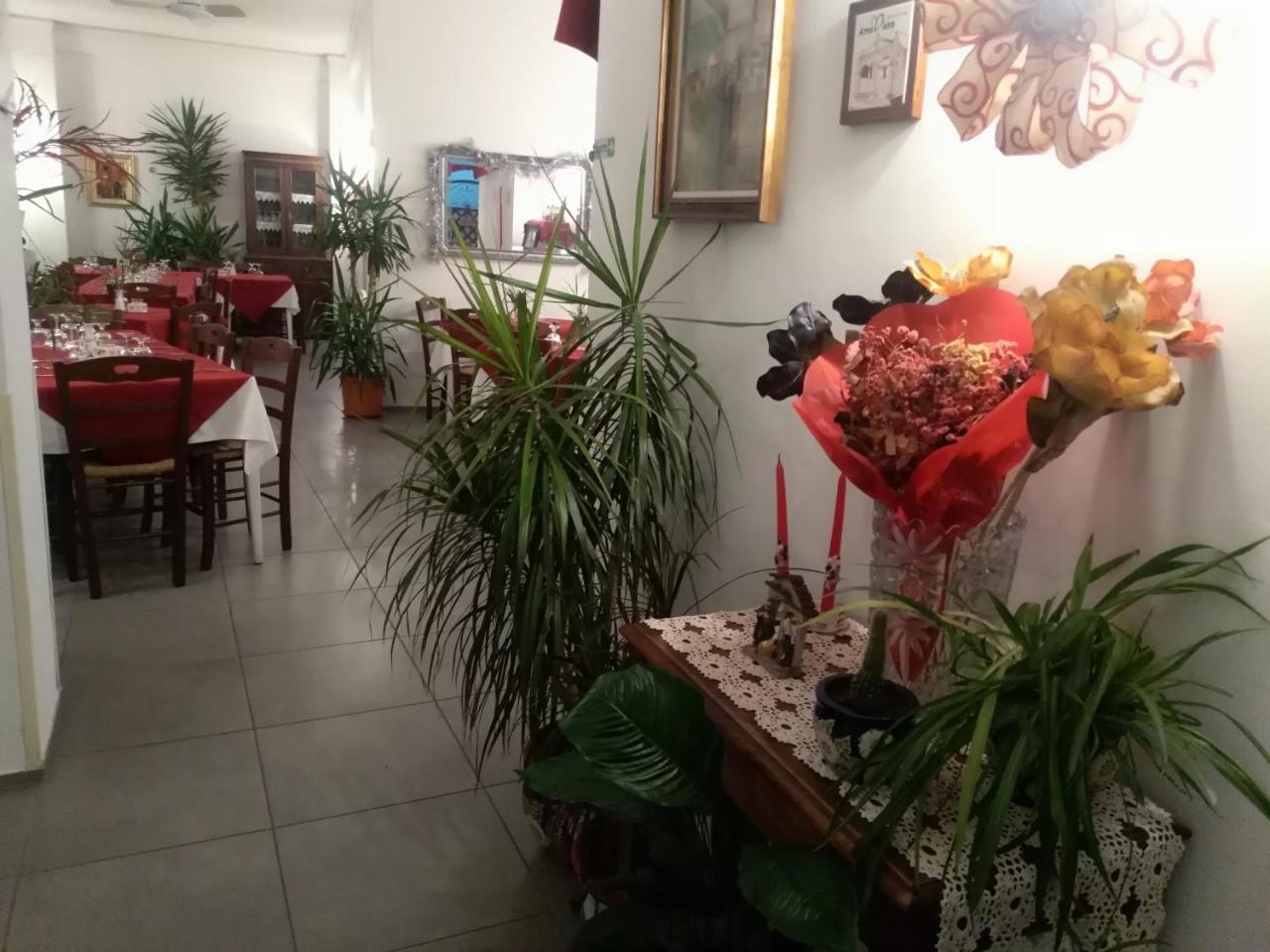 Hotel La Congiura Dei Baroni Teggiano Eksteriør bilde